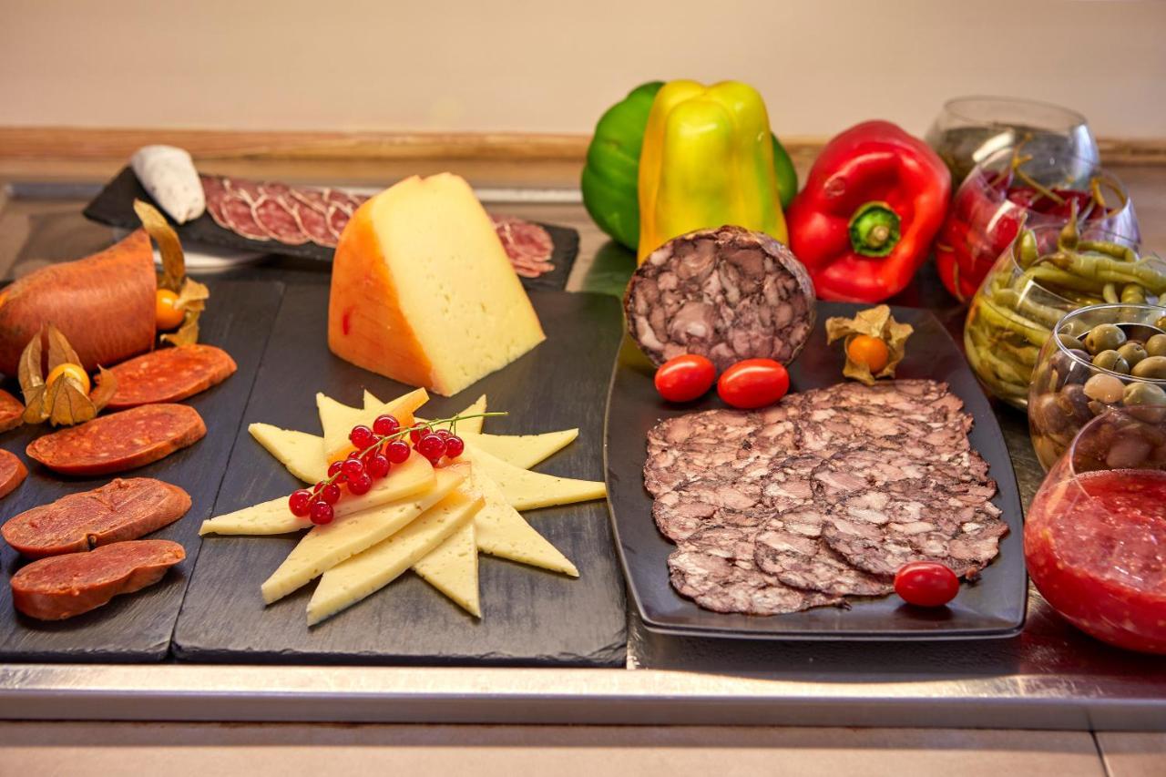 Nura Santa Ponsa & Spa ภายนอก รูปภาพ