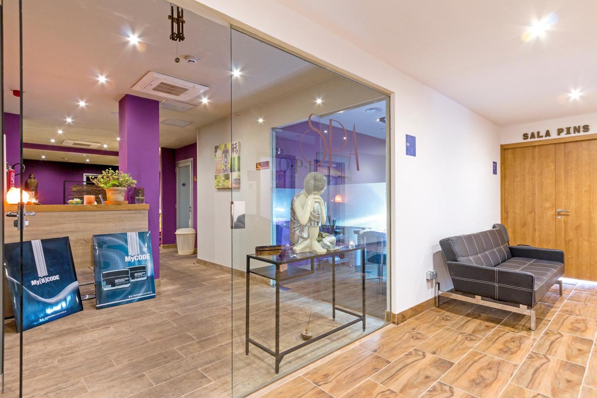 Nura Santa Ponsa & Spa ภายนอก รูปภาพ